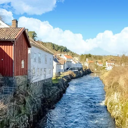 Welcome To The Idyllic Sogndalstrand Apartman *
